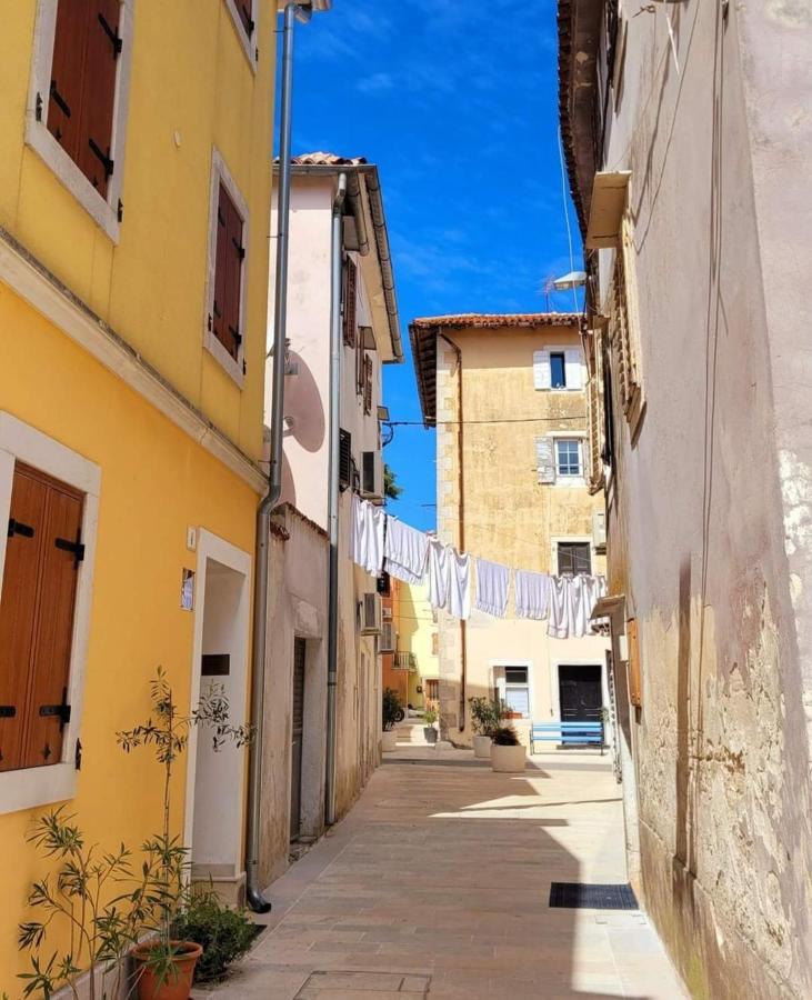 Green Day Novigrad Istria エクステリア 写真